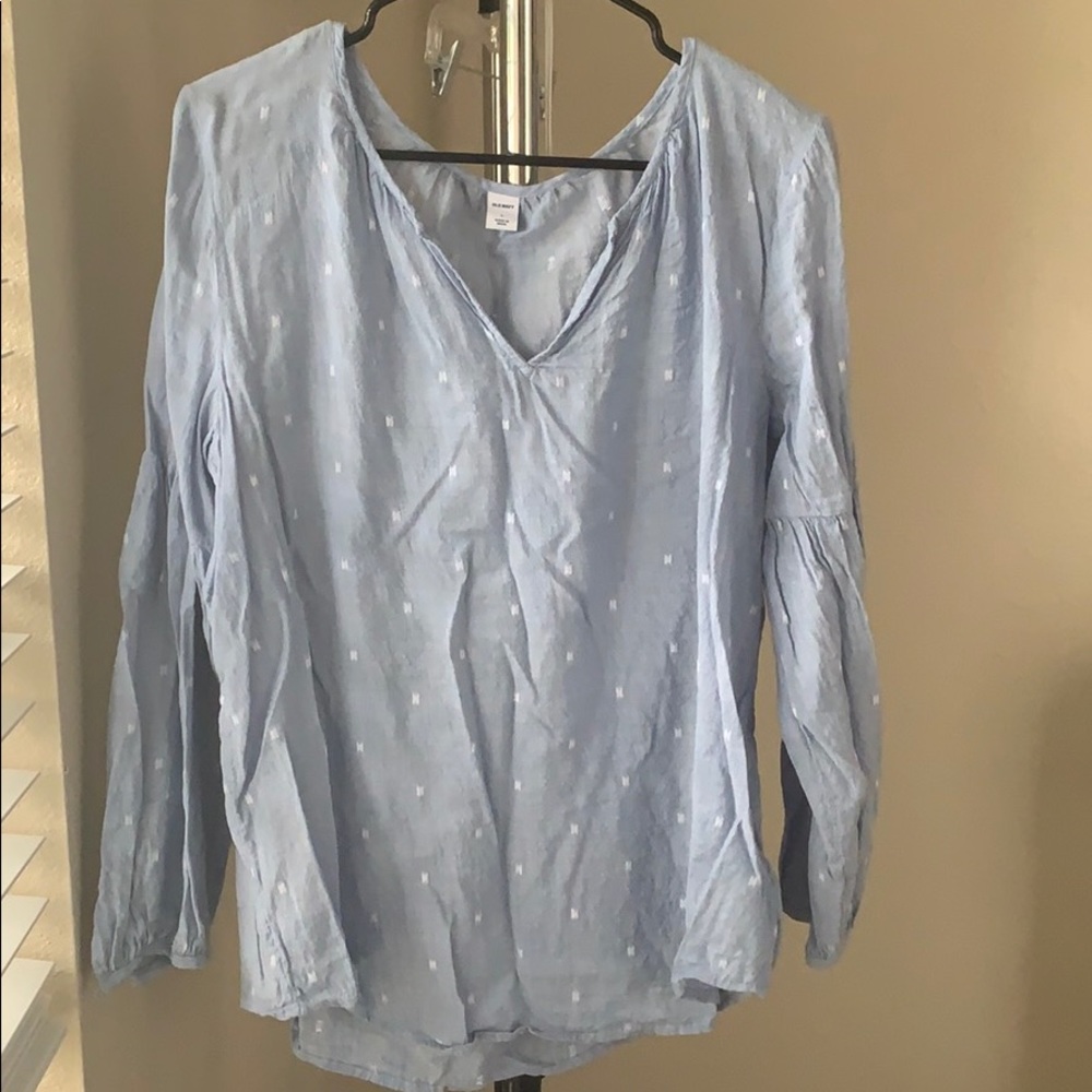 Light blue linen long sleeve top